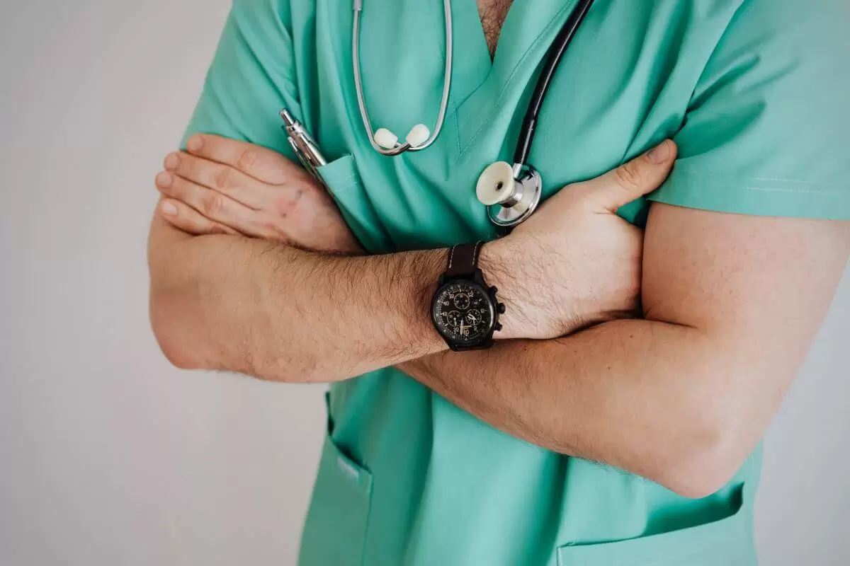 Comment trouver un médecin de garde pendant ses vacances en France ?