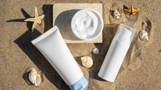 Flacons de voyage : des astuces pour éviter les fuites et les dégâts
