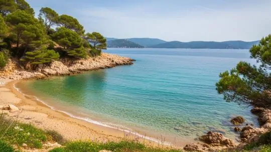 Personne n'y va... et c'est tant mieux ! La crique secrète à 5 min de Bandol