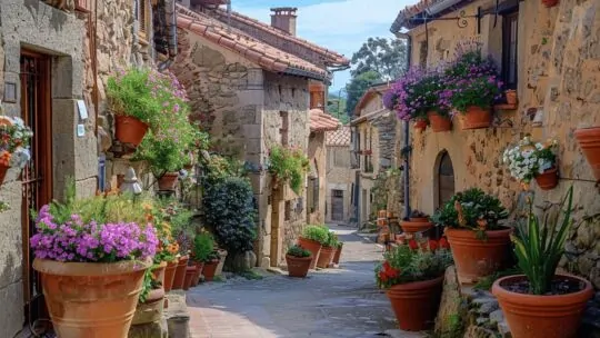 Villages médiévaux secrets en France : 7 trésors oubliés du temps