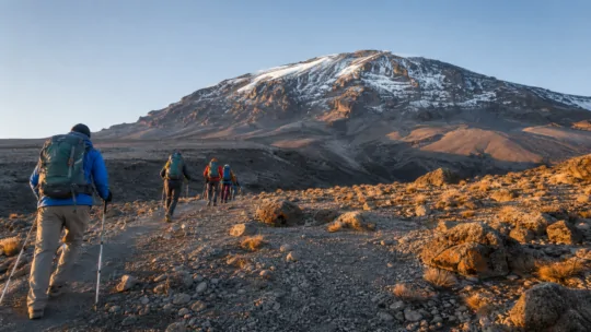 Ascension du Kilimandjaro : parcours, difficulté et prix